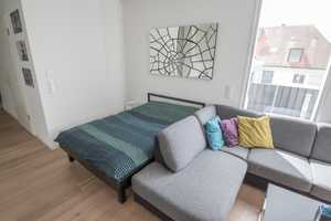 Möbliertes, extrem helles Apartment in zentraler Lage – Hermann-Lingg-Straße 16, 80336 München – Vorschaubild 2