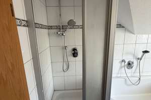 Attraktive Dachgeschosswohnung in Bottrop-Boy mit Loggia – Die vollständige Adresse der Immobilie erhältst du vom Anbieter., 46240 Boy, Bottrop – Vorschaubild 6