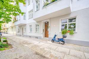 Lichtdurchflutete Altbauwohnung mit 2 Zimmern (vermietet)
