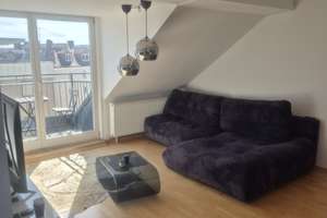 Freundliche helle 3-Zimmer-DG-Wohnung, sonniger Dach-Balkon hinter der Residenz – Sankt-Benedikt-Straße 11, 97072 Altstadt, Würzburg – Vorschaubild 8