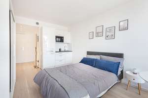 Vollmöbliert und flexibel Wohnen mit Balkon und idealer Anbindung in Forstenried – Kreuzhofstr 10, 81476 Forstenried, München – Vorschaubild 43