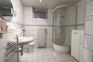 UNINÄHE -  Einfamilienhaus mit Einliegerwohnung, Garage und großem Grundstück in Homburg-Einöd – Zweibrücken – Vorschaubild 16