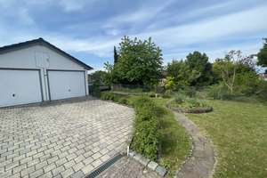 Freistehendes Familienhaus mit Doppelgarage auf 600 m² Grundstück in Stuttgart-Steinhaldenfeld – Im Feldle 33, 70379 Steinhaldenfeld, Stuttgart – Vorschaubild 5