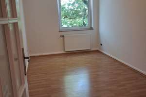 Wohntraum in Bilk/Unterbilk: Modernisierte 3‑Zimmer‑Wohnung mit Einbauküche & optionalem TG-Platz – 40223 Bilk, Düsseldorf – Vorschaubild 5