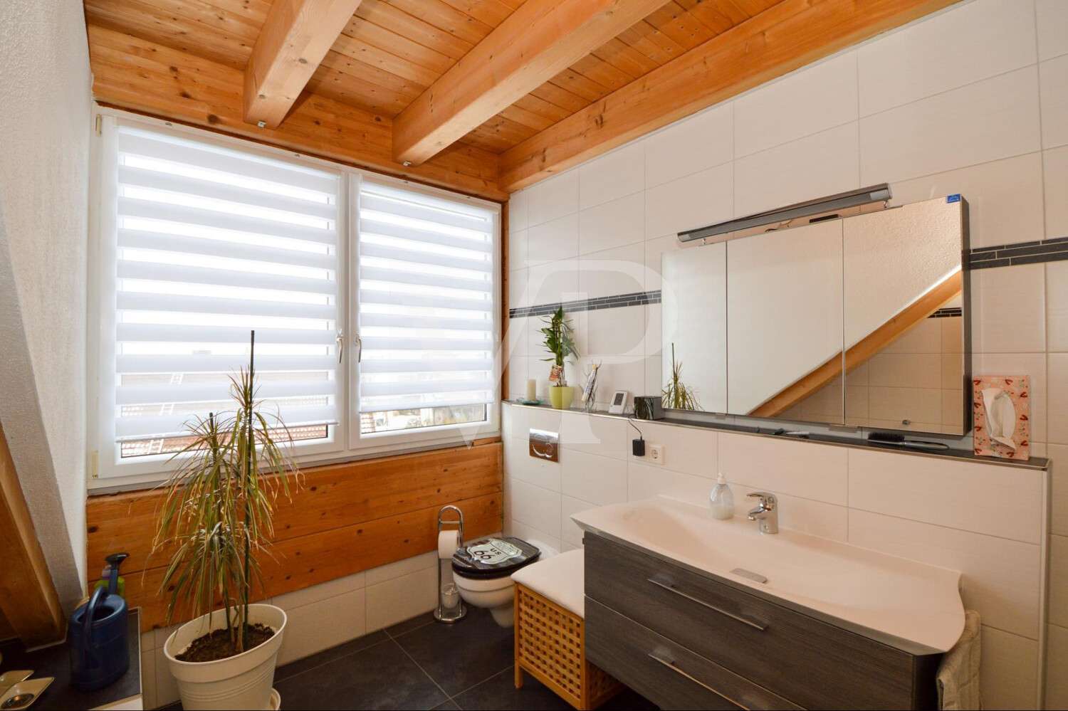 Immobilie in Vohburg an der Donau - Großzügiges Zweifamilienhaus mit Gartenvielfalt und modernem Wohngefühl - Bild 0