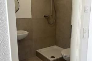 WG - Erstbezug nach Renovierung mit viel Platz in der Karlsruher Innenstadt – Leopoldstraße 2a, 76133 Innenstadt-West, Karlsruhe – Vorschaubild 7