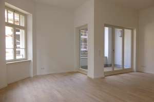 Modern saniertes 1-Zimmerapartment (2019) mit Loggia und Stellplatz in den Bleichertwerken!