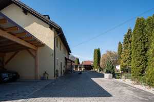 * Geräumiges und gepflegtes EFH mit flexiblen Nutzungsmöglichkeiten * – Straubing-Bogen (Kreis) – Vorschaubild 8