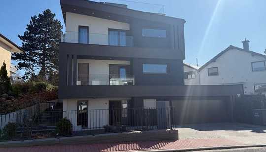 Bild von Luxus Neubau Villa in Bad Vilbel mit Pool | Kino | Sauna | Kamin | Taunusblick | Penthouse