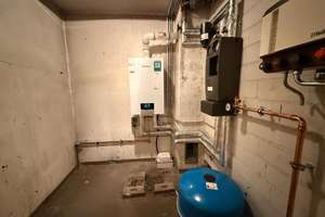 Property thumbnail 9