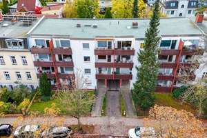 Ruhig. Grün. Voller Potenzial – charmante Wohnung mit Balkon & Stellplatz in Lichterfelde – Die vollständige Adresse der Immobilie erhältst du vom Anbieter., 12203 Lichterfelde, Berlin – Vorschaubild 7