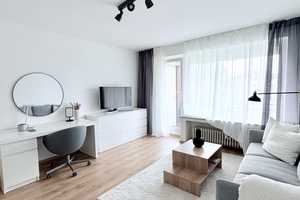 Schöne Wohnung = schönes Leben, smart, uninah & Balkon und Küche in Wersten  – Bahlenstrasse 33, 40589 Düsseldorf – Vorschaubild 2
