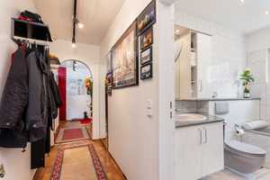 Atrium Bungalow mit Garage * Fernwärme * 2 Bäder – Köln – Vorschaubild 8