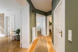 Altbau mit Seele – Stilvoll sanierte 5,5-Zimmer-Wohnung mit Eleganz und Raum für die ganze Familie! – Schustehrusstraße 28, 10585 Charlottenburg, Berlin – Vorschaubild 14