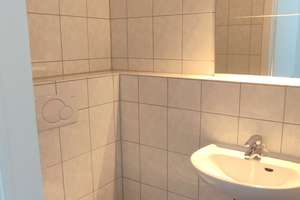 Helle 3-Zimmer-Wohnung mit Loggia & 2 WCs in Dortmund-Hombruch (Süden) – Gotthelfstraße 5, 44225 Hombruch (Ortsteil), Dortmund – Vorschaubild 11