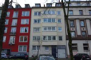 EXKLUSIV LESSINGPLATZ BALKON WANNENBAD EINBAUK. MÖGL. RENOVIERT HELL+RUHIG PARKETT 4. ETAGE/OBERBILK – Lessingstraße 61, 40227 Düsseldorf – Vorschaubild 16