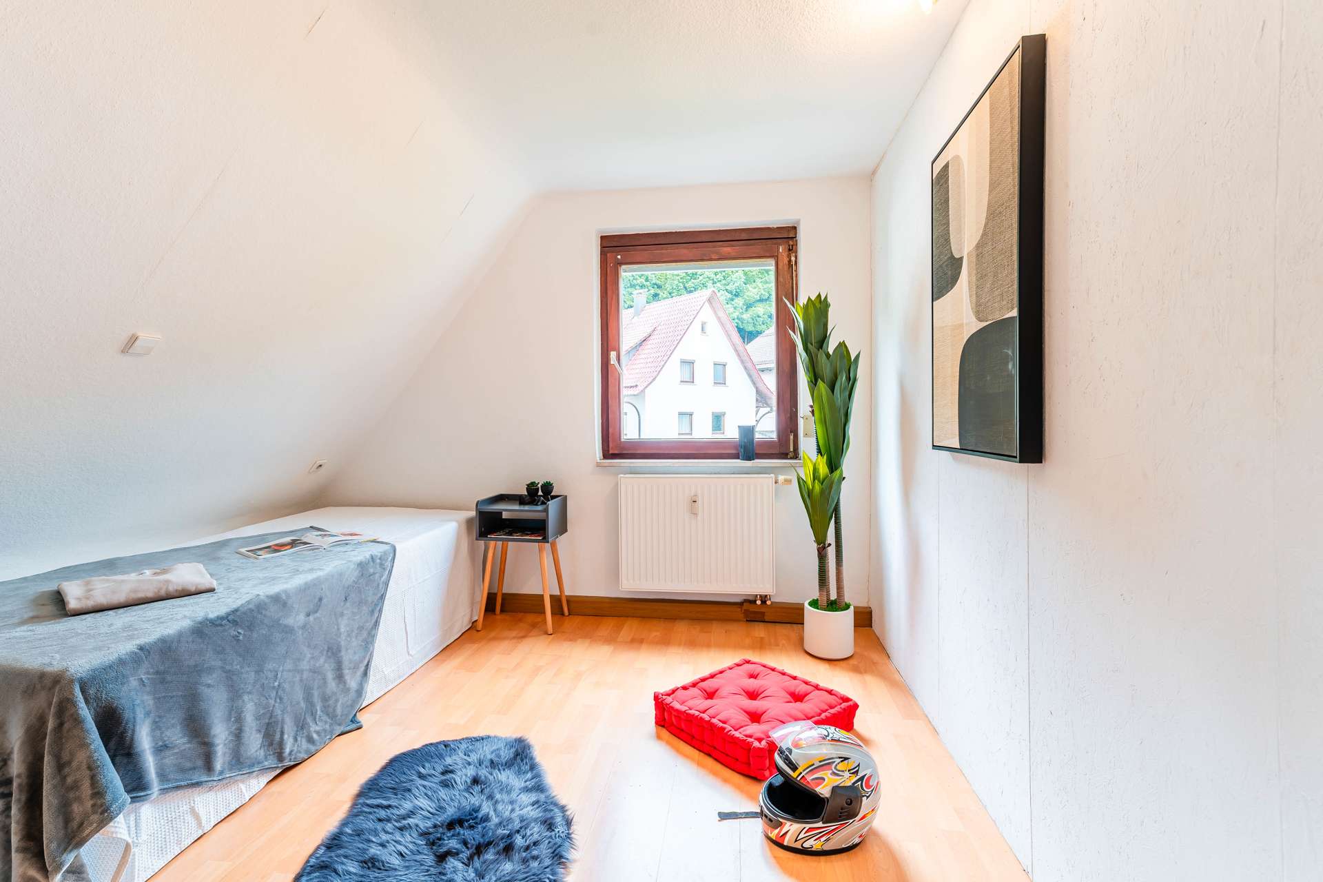 Immobilie in Oberkochen - INVESTPLUS – Modernisierte Renditeimmobilie mit fünf gepflegten Wohnungen in Oberkochen - Bild 0