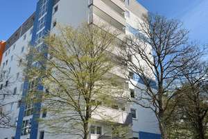 Helle 3-Zimmer-Wohnung mit Balkon & Garage in Erlangen (möbliert, sofort frei) – Geschwister-Scholl-Str. 6, 91058 Schönfeld, Erlangen – Vorschaubild 11