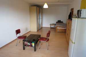 Solide Kapitalanlage mit Balkon und Stellplatz! – Friedrich-Ebert-Straße 32, 65795 Main-Taunus-Kreis – Vorschaubild 3