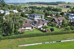 Privatsphäre, Stil und Natur - exklusive Lage am Mühlberg! – Die vollständige Adresse der Immobilie erhältst du vom Anbieter., 35440 Linden – Vorschaubild 35