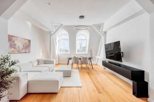 Moderne Dachgeschosswohnung mit großer Aufdachterrasse in bester Wilmersdorfer Lage – Die vollständige Adresse der Immobilie erhältst du vom Anbieter., 10707 Wilmersdorf, Berlin – Vorschaubild 2
