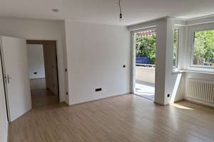 Lichterfelde West - bezugsfreie, modernisierte 2-Zimmer-Wohnung mit Süd-Balkon und Tiefgaragenplatz – Die vollständige Adresse der Immobilie erhältst du vom Anbieter., 12203 Lichterfelde, Berlin – Vorschaubild 15