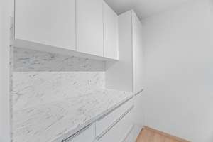 ++ Helles und Modernes Penthouse mit Weitsicht ins Grüne  ++ – Die vollständige Adresse der Immobilie erhältst du vom Anbieter., 70597 Hoffeld, Stuttgart – Vorschaubild 12