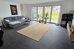 Neuwertige Doppelhaushälfte mit geh. Innenausstattung und EBK in Duisburg Baerl – Die vollständige Adresse der Immobilie erhältst du vom Anbieter., 47199 Baerl, Duisburg – Vorschaubild 12