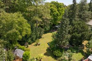 Ein zauberhaftes und vielseitiges Haus in Spitzenlage direkt am Grüngürtel und Engl. Garten – Die vollständige Adresse der Immobilie erhältst du vom Anbieter., 80805 Alte Heide-Hirschau, München – Vorschaubild 9