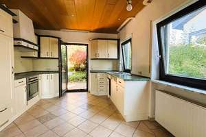 Gepflegtes freistehendes Einfamilienhaus mit viel Platz für die Familie mit Garage und Garten. – Die vollständige Adresse der Immobilie erhältst du vom Anbieter., 66571 Eppelborn – Vorschaubild 5