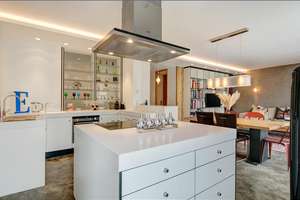 Möbliert: Designwohnung in den Nymphenburger Höfen – Die vollständige Adresse der Immobilie erhältst du vom Anbieter., 80335 Sankt Benno, München – Vorschaubild 1