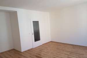 Zentral gelegene, helle 1-Zimmer-Wohnung zwischen Uni, Ohm, Musikhochschule und Wöhrder See – Die vollständige Adresse der Immobilie erhältst du vom Anbieter., 90489 Veilhof, Nürnberg – Vorschaubild 2