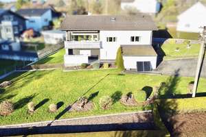 **Charmantes Einfamilienhaus mit großzügiger und gepflegter Gartenanlage in Kausen** – Die vollständige Adresse der Immobilie erhältst du vom Anbieter., 57520 Kausen – Vorschaubild 34