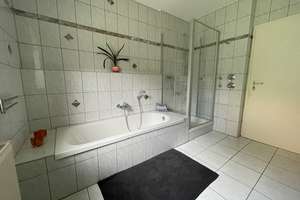 3-Zimmer-Eigentumswohnung mit Balkon & Aussicht – ruhig gelegen in Henfenfeld  ohne Makler – Höhenweg 2, 91239 Henfenfeld – Vorschaubild 9