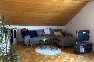 Attraktive 2-Raum-DG-Wohnung mit EBK und Balkon in Heilbronn