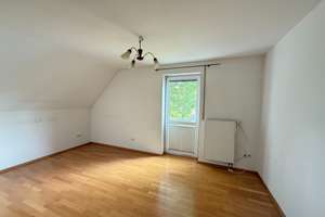 IMMO LOVE Diedorf- Wunderschöne DHH, Bj 2003 mit EBK, Garage, Balkon ! OT Anhausen – Die vollständige Adresse der Immobilie erhältst du vom Anbieter., 86420 Diedorf – Vorschaubild 11
