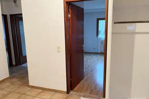 Solide 4 1/2 Zimmer in TOP gesuchter Lage ! – Die vollständige Adresse der Immobilie erhältst du vom Anbieter., 70374 Muckensturm, Stuttgart – Vorschaubild 5
