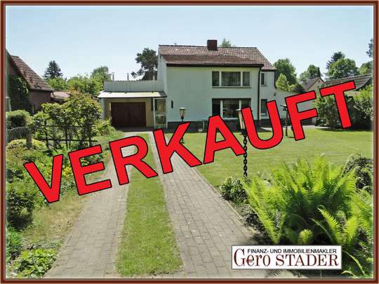Sanierungsbedürftiges Wohnhaus im grünen Zeesen - Bild 1