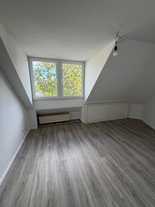 Erstbezug nach Sanierung – helle 45 m² Wohnung in Düsseldorf-Benrath