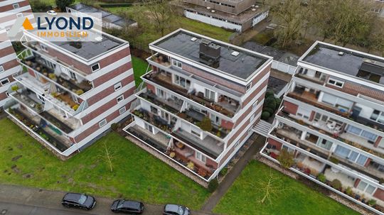 https://pictures.immobilienscout24.de/listings/fd040c87-106f-4cc0-a47c-8089c045d39e-1884193901.jpg/ORIG/resize/540x540%3E/format/jpg/quality/80