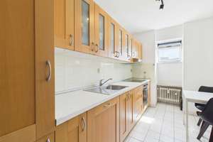 Dachgeschosswohnung mit Weitblick – Die vollständige Adresse der Immobilie erhältst du vom Anbieter., 81245 Neupasing, München – Vorschaubild 4