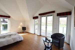 Repräsentative Villa in ruhiger Lage von Bad Homburg-Dornholzhausen – Die vollständige Adresse der Immobilie erhältst du vom Anbieter., 61350 Bad Homburg vor der Höhe – Vorschaubild 9
