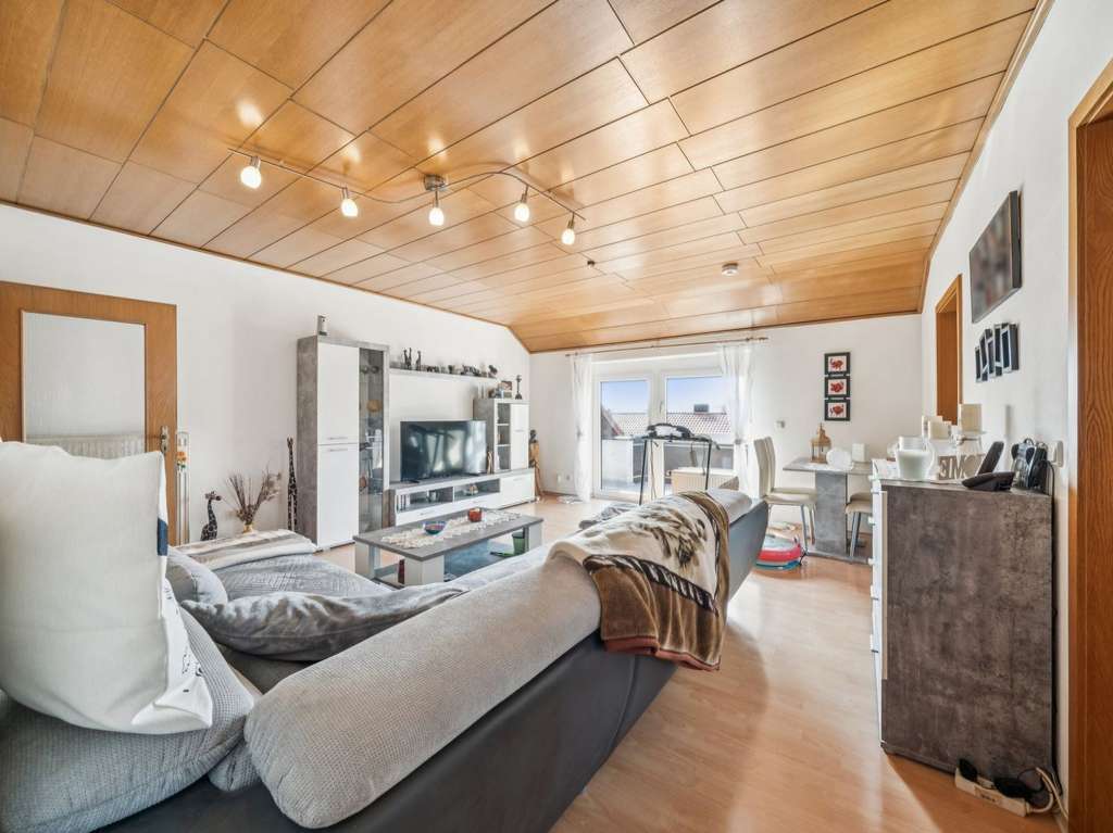 Immobilie in Abensberg - Vermietete 2-Zimmer-Wohnung mit Balkon und Stellplatz in Abensberg - Bild 2