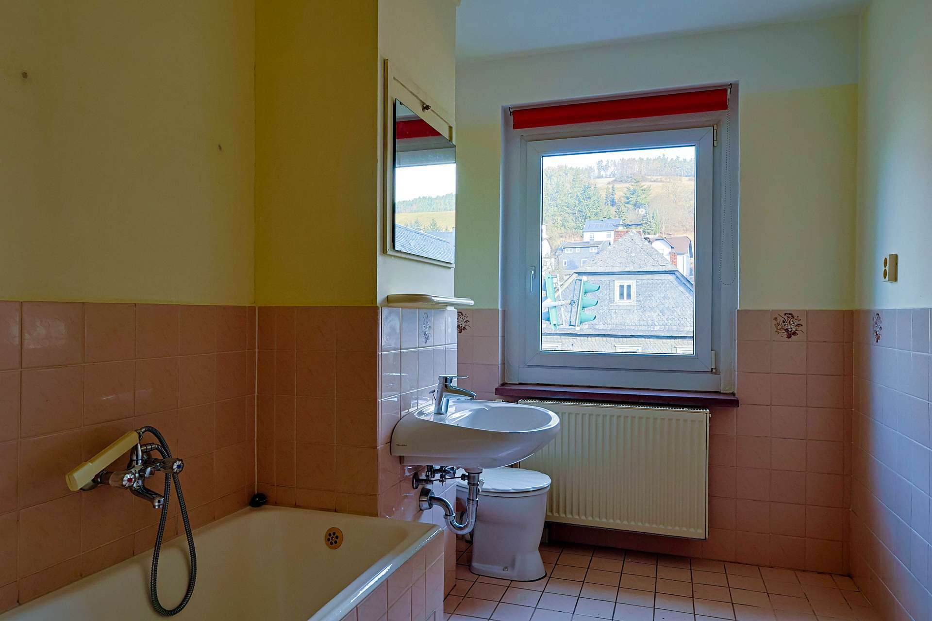 Immobilie in Probstzella - Bezugsfreie 2-Zimmer-Wohnung in zentraler Lage - Bild 0