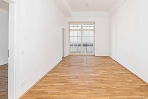 *** Industrial Vibes * Altbau-Loft * hohe Decken * Parkett * Balkon * EBK *** – Straße der Nationen 80, 9111 Zentrum, Chemnitz – Vorschaubild 3