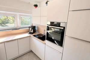Stilvoll modernisierte Wohnung mit Balkon und Einbauküche in Düsseldorf  – Die vollständige Adresse der Immobilie erhältst du vom Anbieter., 40589 Holthausen, Düsseldorf – Vorschaubild 10