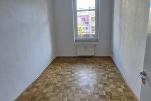 Innenstadtnahe 3-Raum-Wohnung mit großem Balkon und Stellplatz – Arndtstraße 53, 39108 Stadtfeld Ost, Magdeburg – Vorschaubild 4