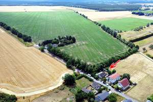 Großzügiges Einfamilienhaus in ruhiger Feldrandlage