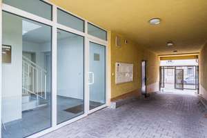 Gut geschnittene 2-Zimmer-Wohnung mit Balkon und viel Tageslicht – Die vollständige Adresse der Immobilie erhältst du vom Anbieter., 12489 Adlershof, Berlin – Vorschaubild 4