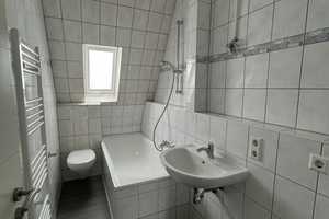Stilvolle 3,5-Raum-Wohnung in zentral Stuttgart  – Stuttgart – Vorschaubild 7